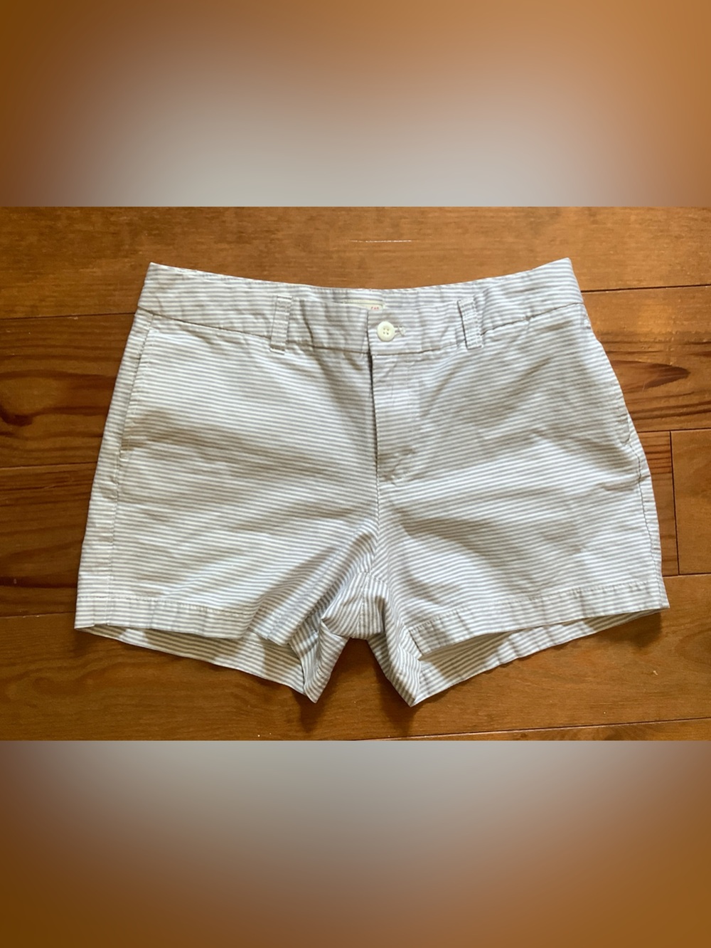GAP Women's Striped Shorts - White and Light Blue